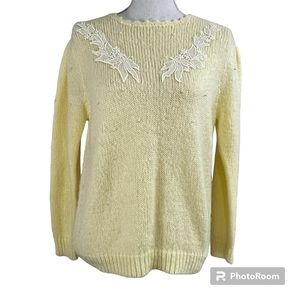 VTG Marissa Acrylic Yellow Pullover Sweater Floral Applique Pearl Beads Womens L